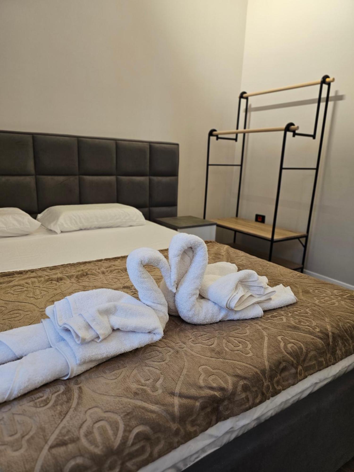 Sky Apartaments City Center تيرانا المظهر الخارجي الصورة