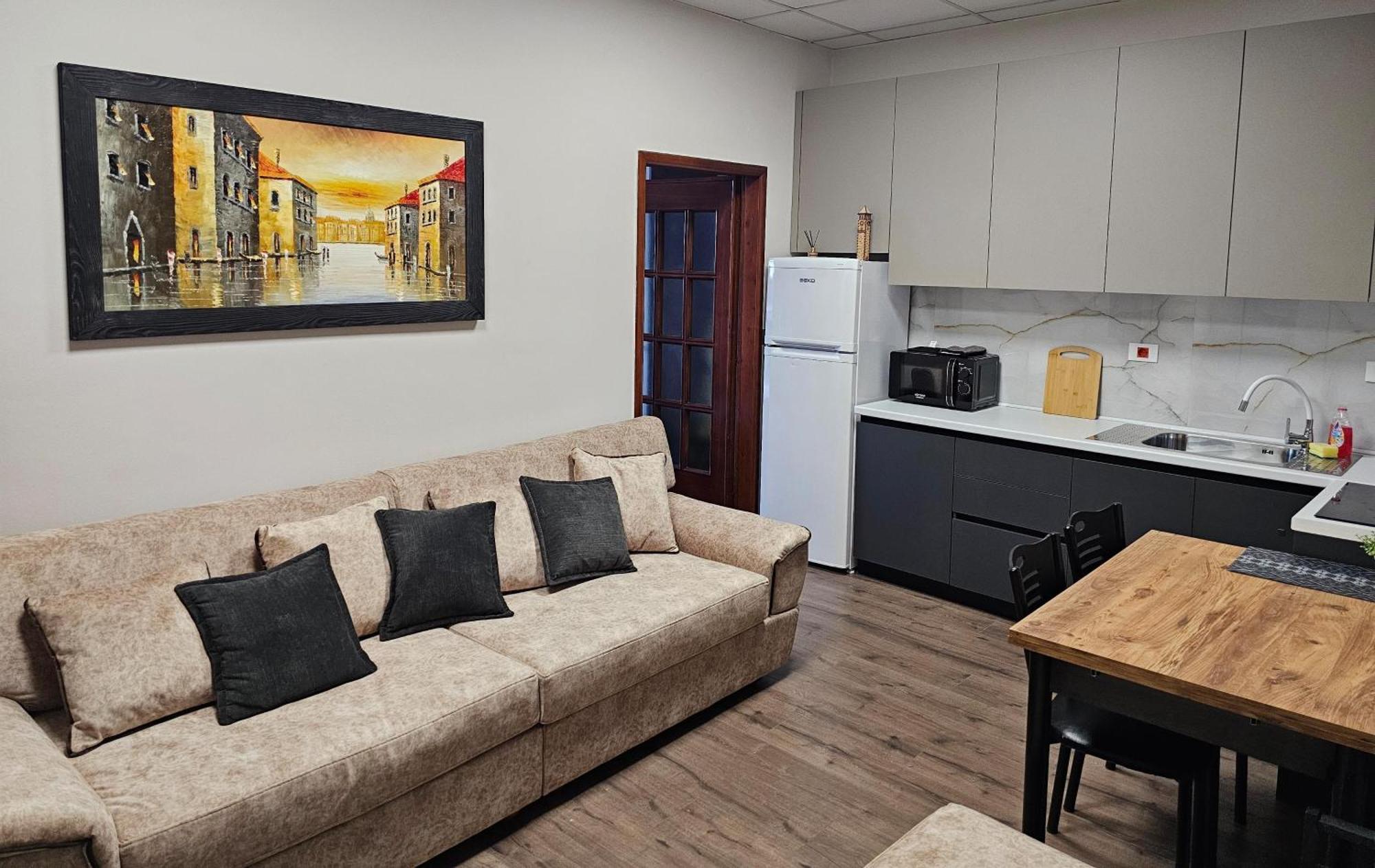 Sky Apartaments City Center تيرانا المظهر الخارجي الصورة